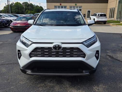 Pearl 2023 Toyota RAV4 Limited