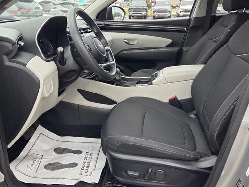 Shimmering Silver 2022 Hyundai TUCSON SEL
