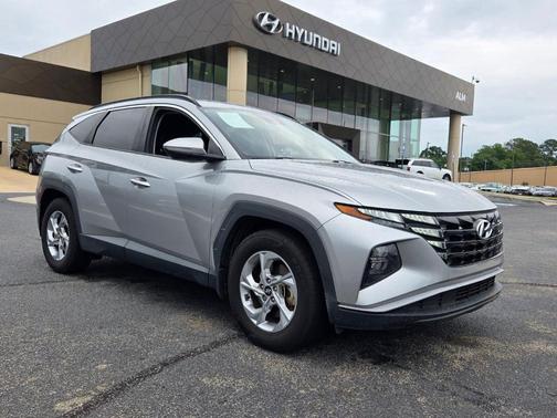 Shimmering Silver 2022 Hyundai TUCSON SEL