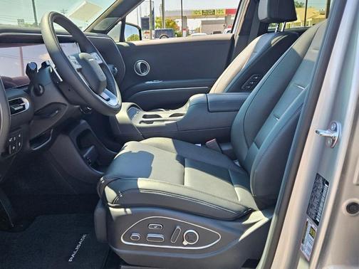 Silver Metallic 2026 Hyundai PALISADE Calligraphy
