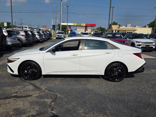 Serenity White Pearl 2026 Hyundai ELANTRA SEL SPORT PREMIUM