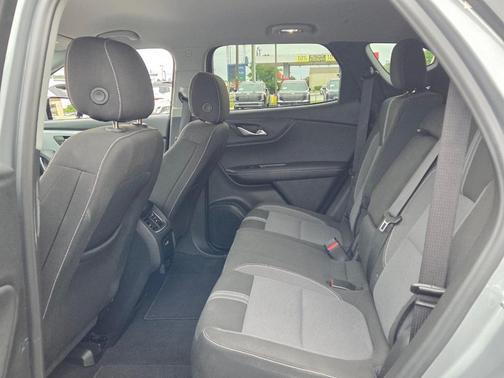 Sterling Gray Metallic 2025 Chevrolet Blazer LT