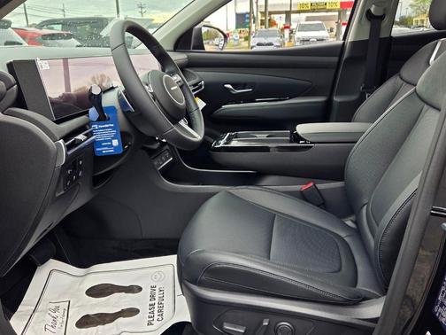 Ash Black 2026 Hyundai TUCSON Hybrid Limited