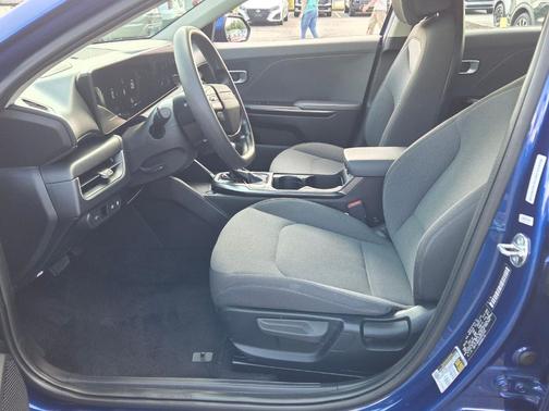 Deep Sea Blue 2025 Kia K4
