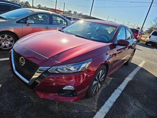 2022 Nissan Altima 2.5 SL