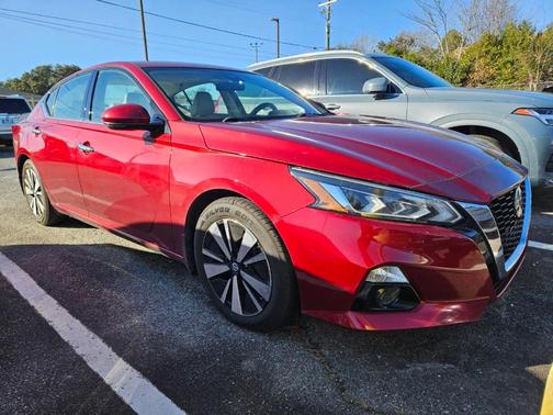 2022 Nissan Altima 2.5 SL