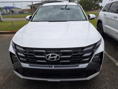 White Pearl 2025 Hyundai TUCSON SEL
