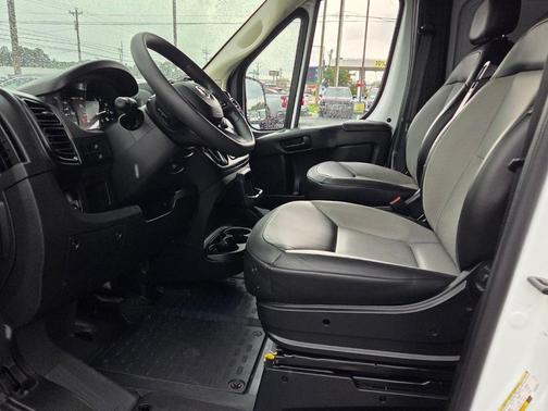 Bright White Clearcoat 2023 RAM ProMaster 2500 High Roof