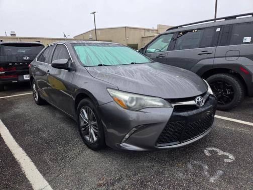 2016 Toyota Camry XLE
