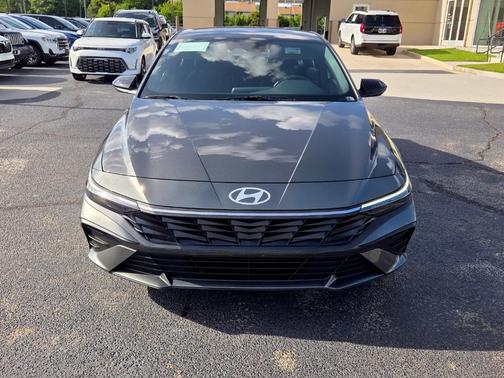 Amazon Gray 2026 Hyundai ELANTRA SEL Sport