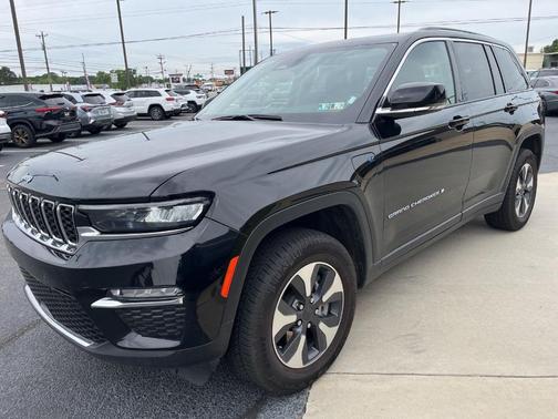 Diamond Black 2024 Jeep Grand Cherokee 4xe Base