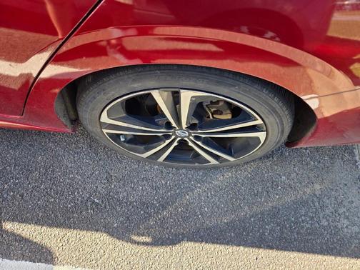 Scarlet Ember 2021 Nissan Sentra SR