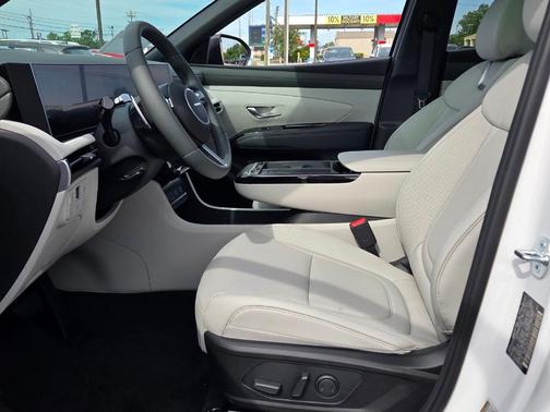 Pearl 2026 Hyundai TUCSON Hybrid Limited