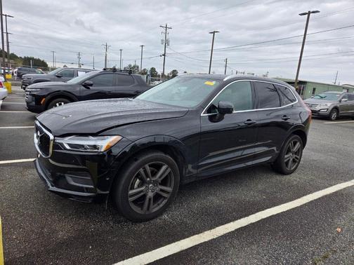 2019 Volvo XC60 T5 Momentum