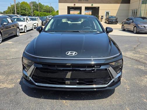 Black 2026 Hyundai SONATA SEL Sport