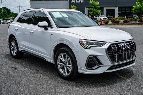 Arkona White 2025 Audi Q3 45 S line Premium