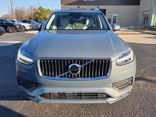 2021 Volvo XC90 T5 Momentum 7 Passenger