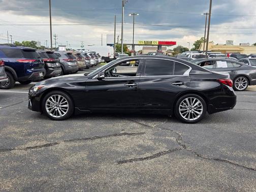 Black Obsidian 2024 INFINITI Q50 LUXE