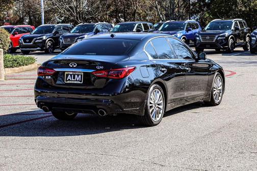 Black Obsidian 2024 INFINITI Q50 LUXE
