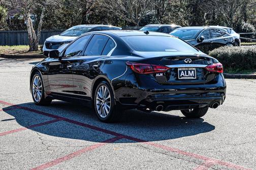 Black Obsidian 2024 INFINITI Q50 LUXE