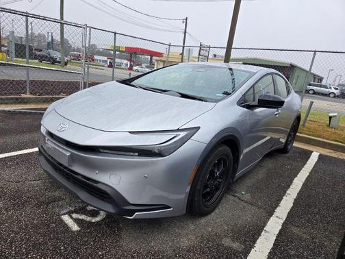 2024 Toyota Prius LE