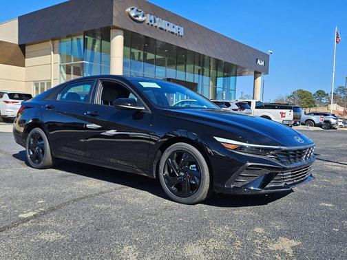 Black 2026 Hyundai ELANTRA HEV SEL Sport