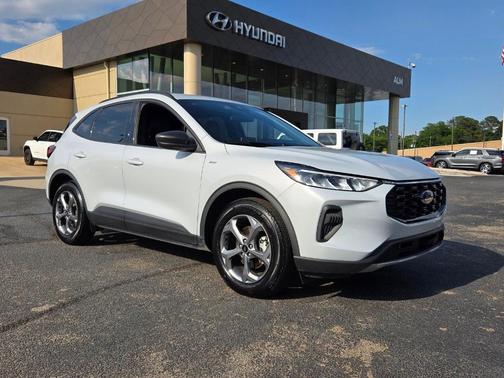 Silver Metallic 2026 Ford Escape ST-Line