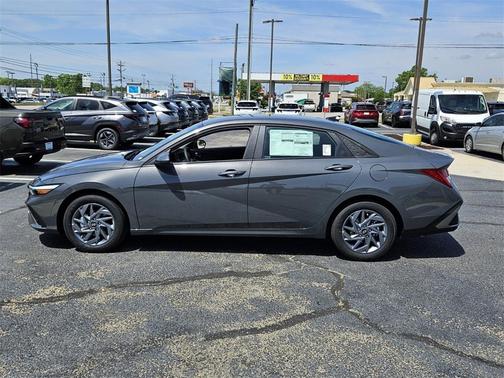 2025 Hyundai ELANTRA HEV Blue