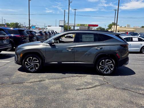Amazon Gray 2026 Hyundai TUCSON Hybrid Limited