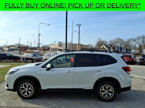 Crystal White Pearl 2023 Subaru Forester Premium