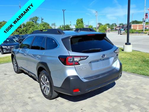Ice Silver Metallic 2024 Subaru Outback Premium