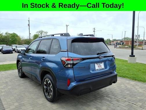 Horizon Blue Pearl 2025 Subaru Forester Premium