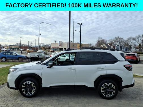 Crystal White Pearl 2026 Subaru Forester Premium