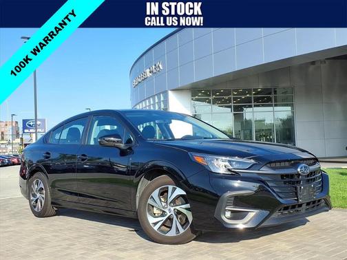 Crystal Black Silica 2025 Subaru Legacy Premium