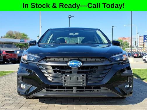 Crystal Black Silica 2025 Subaru Legacy Premium