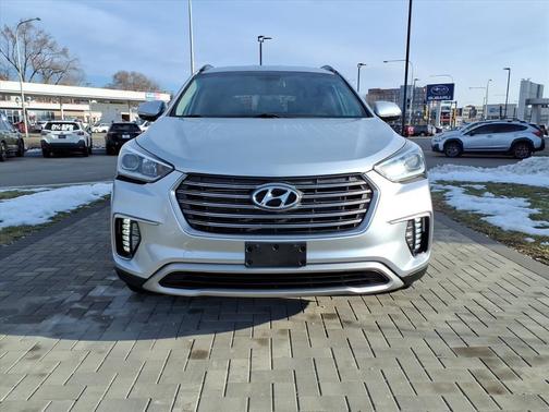 2018 Hyundai SANTA FE SE