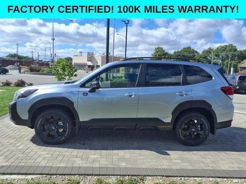 Ice Silver Metallic 2025 Subaru Forester Wilderness