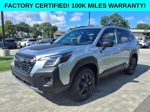 Ice Silver Metallic 2025 Subaru Forester Wilderness
