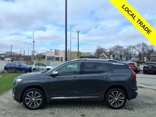 Graphite Gray Metallic 2020 GMC Terrain Denali