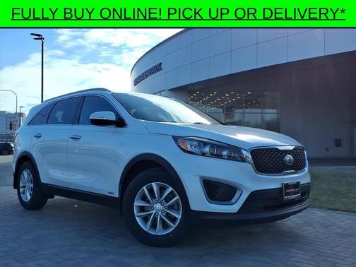 2016 Kia Sorento LX