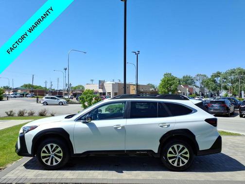 Crystal White Pearl 2025 Subaru Outback Premium