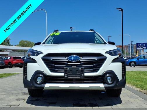 Crystal White Pearl 2025 Subaru Outback Premium
