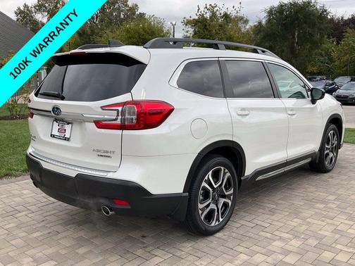 Crystal White Pearl 2025 Subaru Ascent Limited 8-Passenger