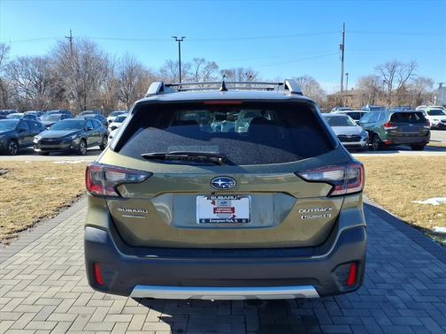 2022 Subaru Outback Touring XT