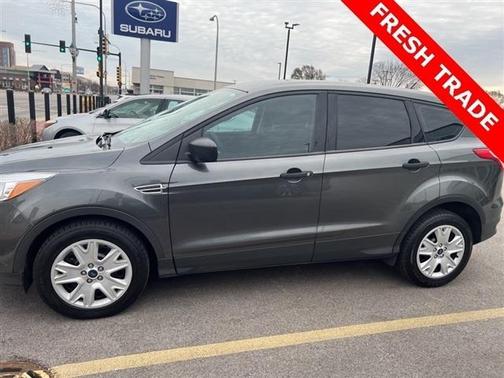 2016 Ford Escape S