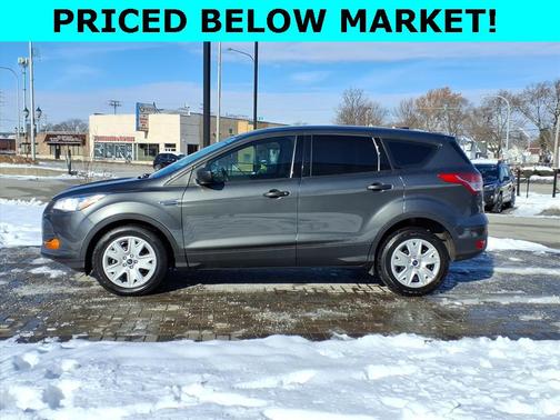 2016 Ford Escape S