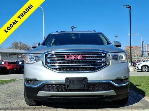 Quicksilver Metallic 2019 GMC Acadia SLE-2