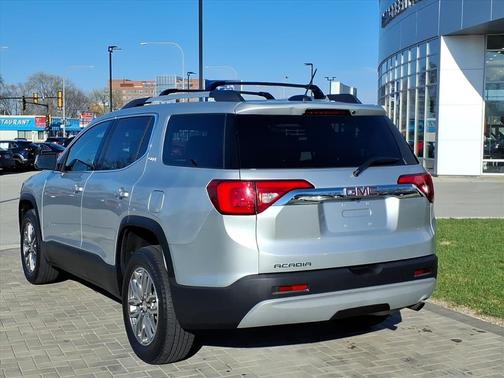 Quicksilver Metallic 2019 GMC Acadia SLE-2