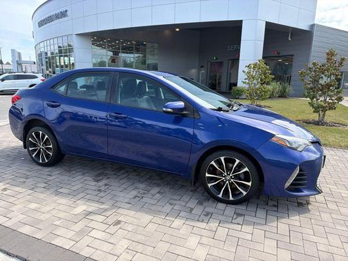 Blue Crush Metallic 2018 Toyota Corolla SE