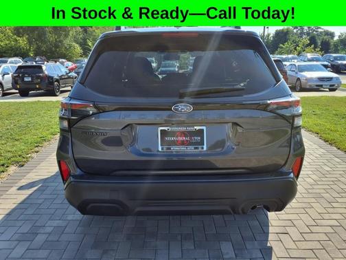 2025 Subaru Forester Premium